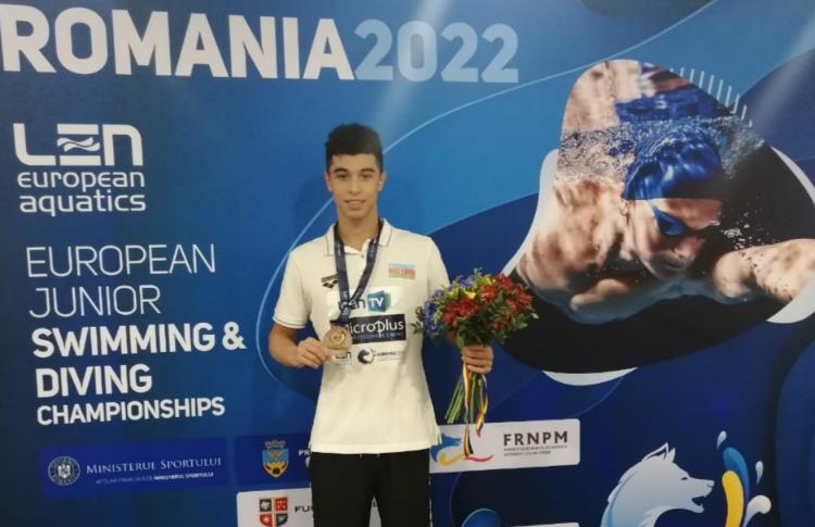 Üzgüçümüz Ramil Vəlizadə yenə finalda 