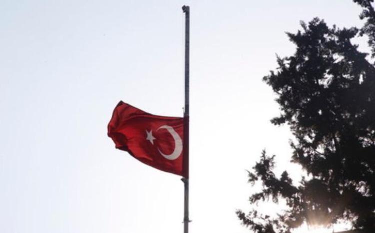 Türkiyədə bugün milli matəm elan edilib 