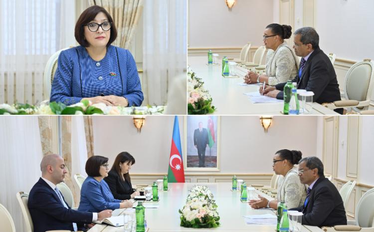 Milli Majlis Speaker Sahiba Gafarova Meets with Commonwealth of Nations Secretary General 