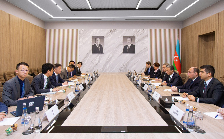 Minister Rashad Nabiyev Meets Hao Zhichen, President of Huawei Enterprise Business Group for the Middle East and Central Asia 