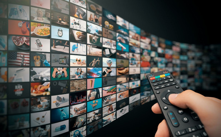 Audiovizual Şura: TV kanallarında xarici sözlərin istifadəsi kəskin azalıb 