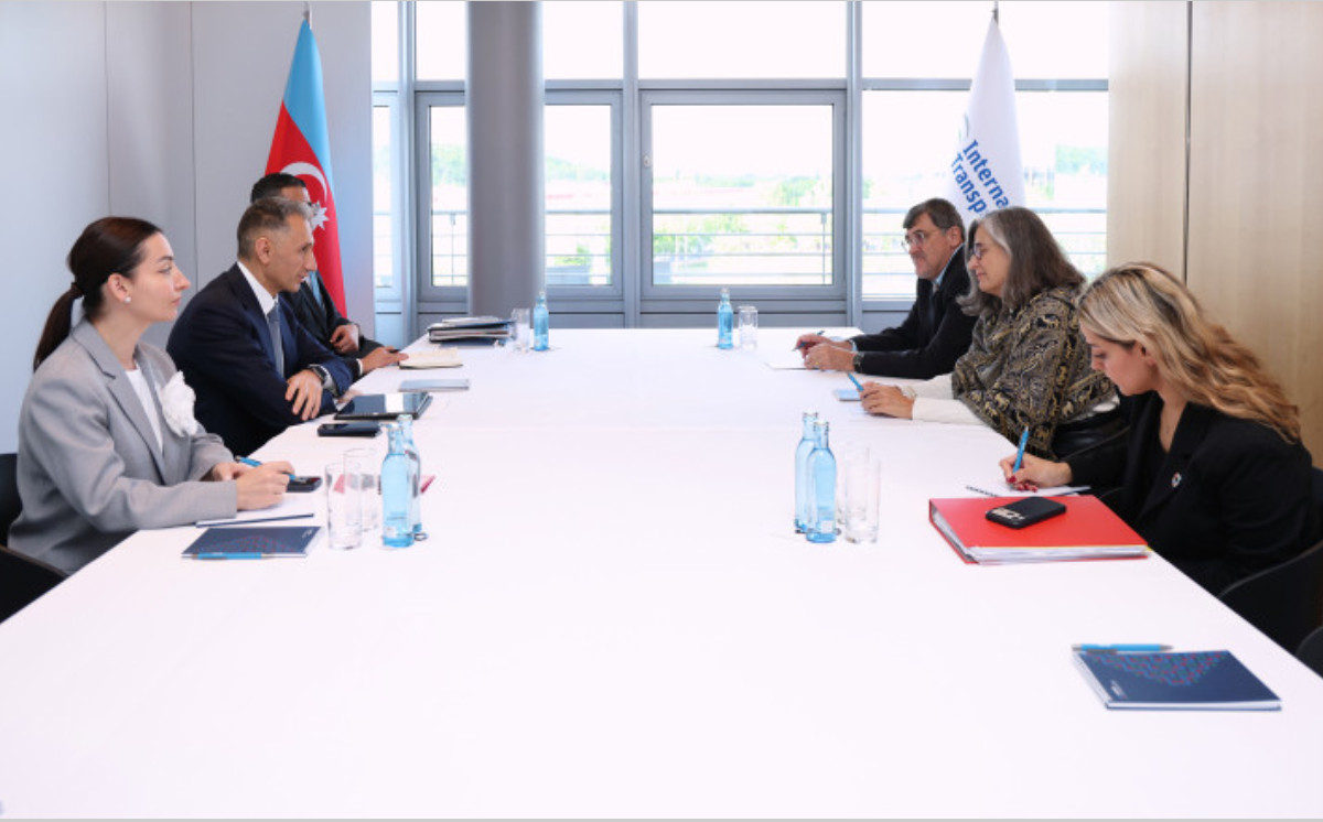 Minister Rashad Nabiyev Meets with UN-Habitat Executive Director 