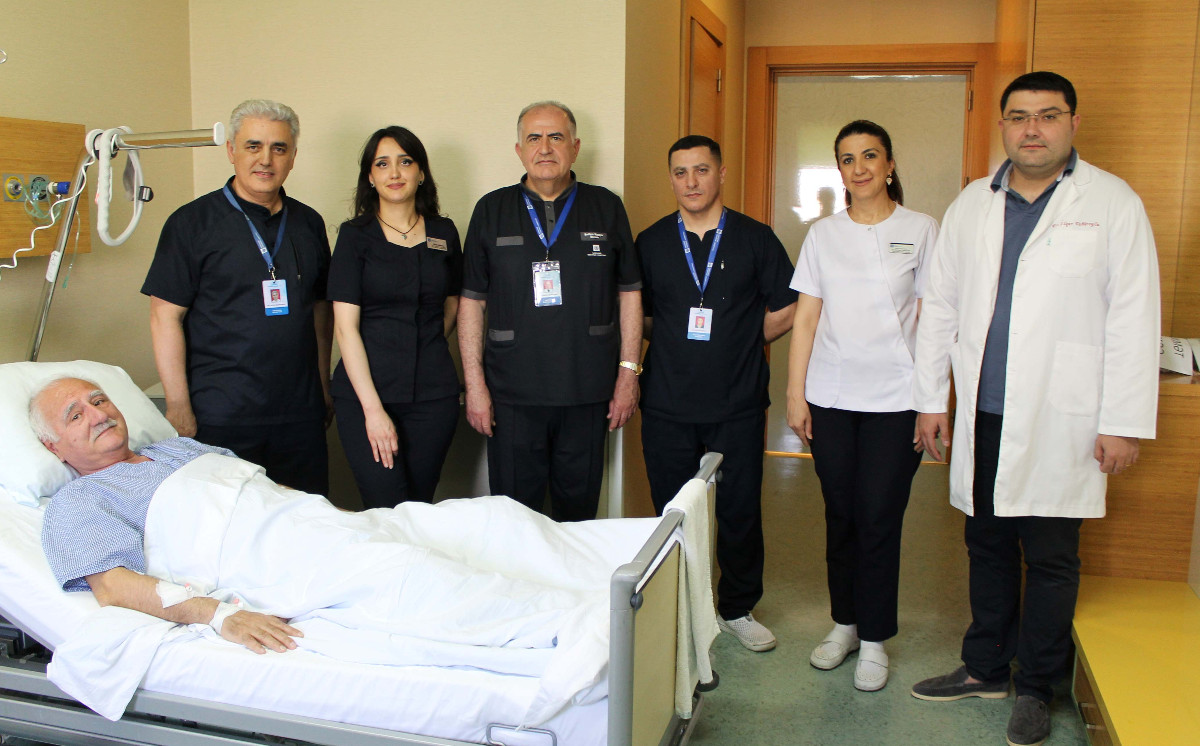 Mərkəzi Gömrük Hospitalının həkimləri professor Hikmət Əlizadəni kliniki ölümdən xilas etdi 
