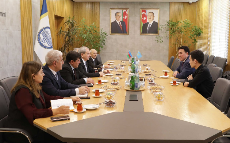 Delegation from Atyrau State University Visits Baku State University 