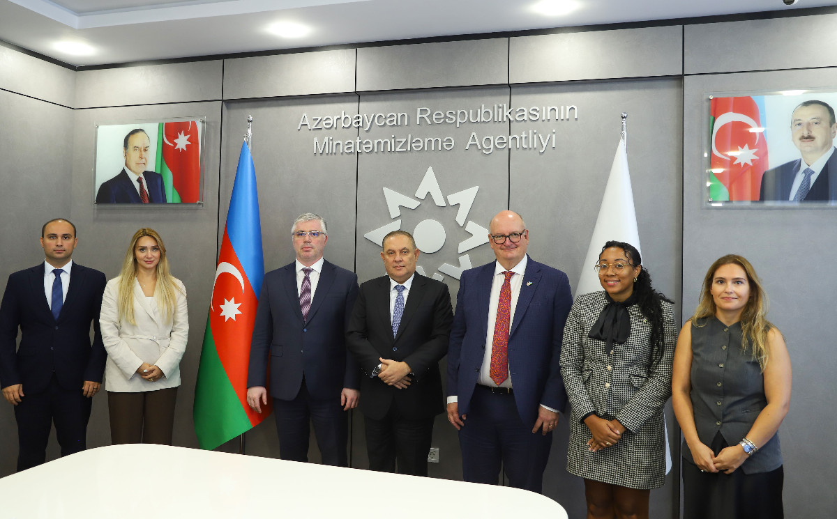 Böyük Britaniya səfiri ilə ANAMA-da görüş 