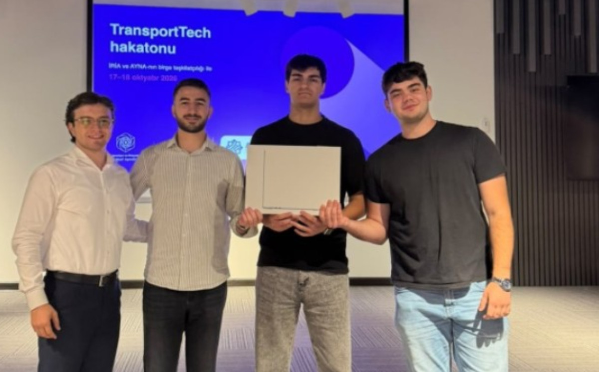 UNEC tələbələri “TransportTech” hakatonunda I yeri qazanıblar 