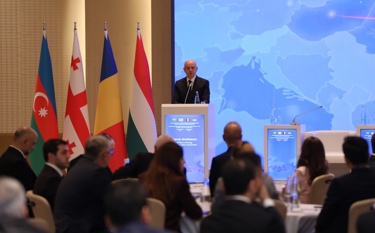 Baku hosts First International Forum dedicated to the Green Energy Corridor 